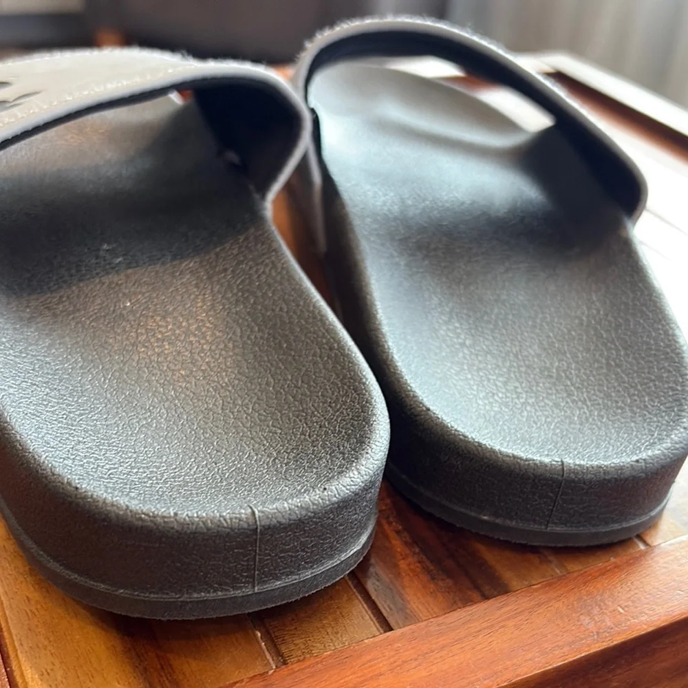 Disney Mickey Mouse Icon Gray Slides Sandals Mens 11